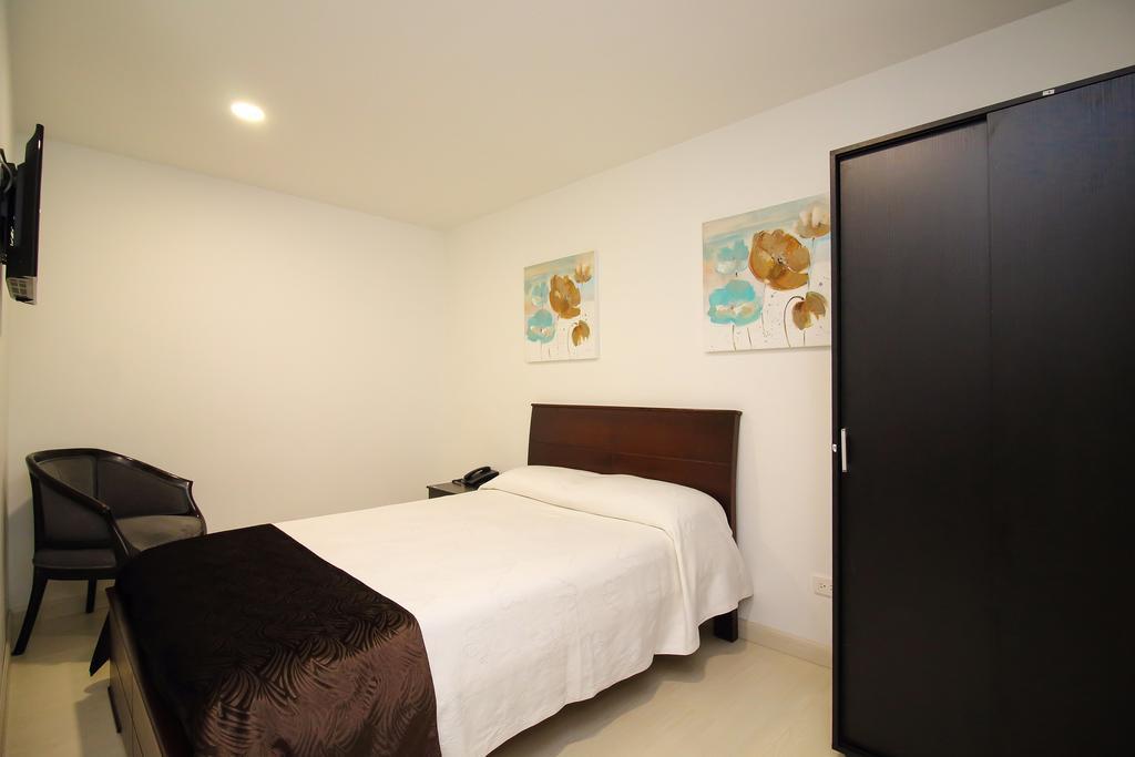 Hotel Casa Quinta Embajada Μπογκοτά Εξωτερικό φωτογραφία