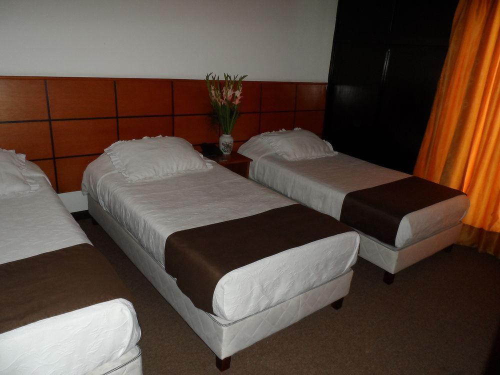 Hotel Casa Quinta Embajada Μπογκοτά Εξωτερικό φωτογραφία