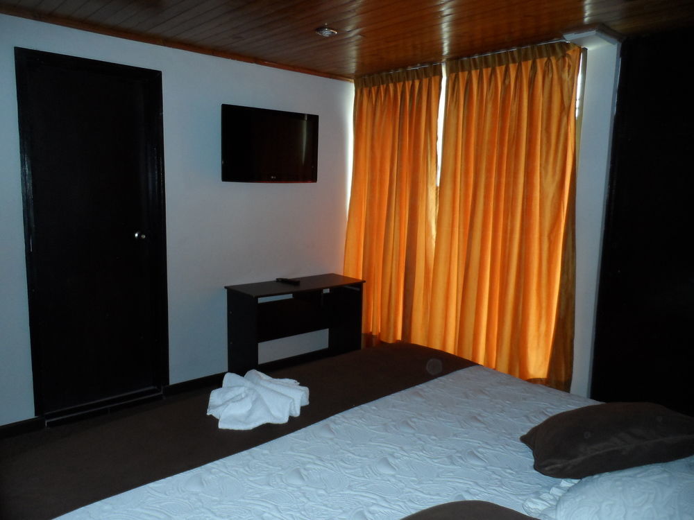 Hotel Casa Quinta Embajada Μπογκοτά Εξωτερικό φωτογραφία